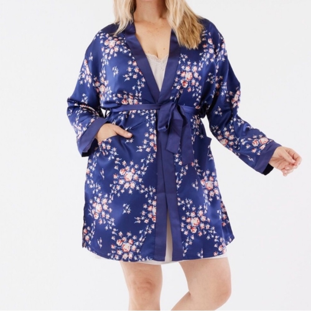 Morgan Lane navy floral satin robe